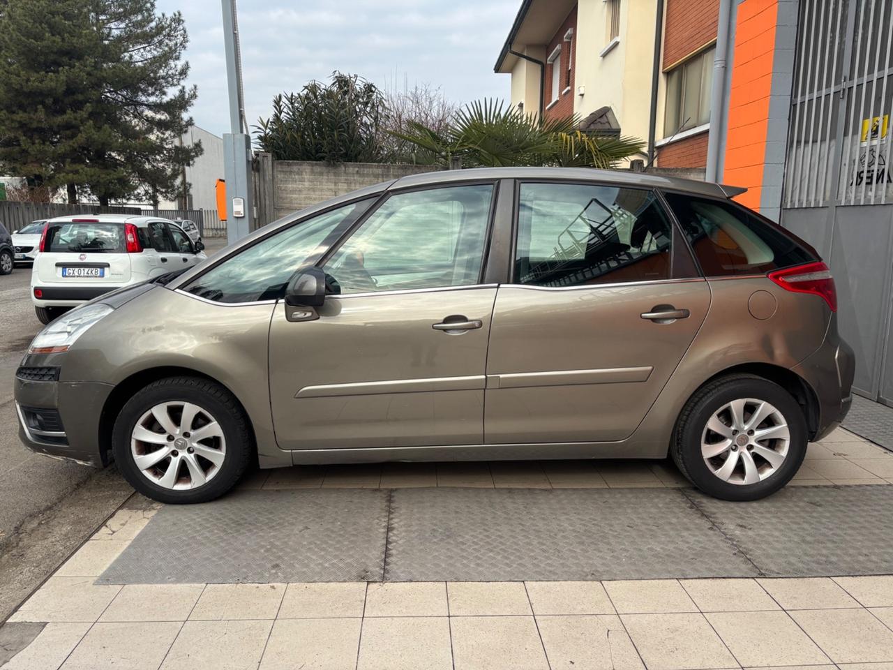 Citroen C4 Picasso 1.6 HDi 110 FAP CMP6 airdream Perfect