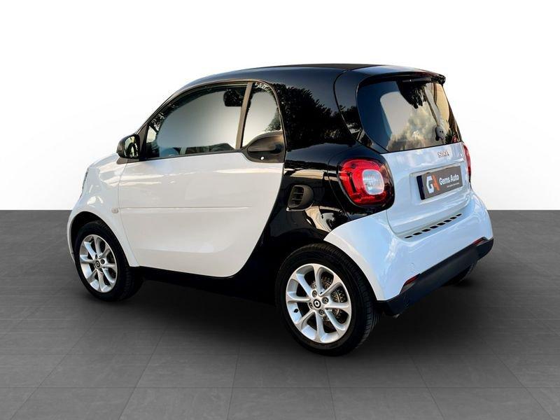 smart fortwo fortwo 70 1.0 twinamic Youngster