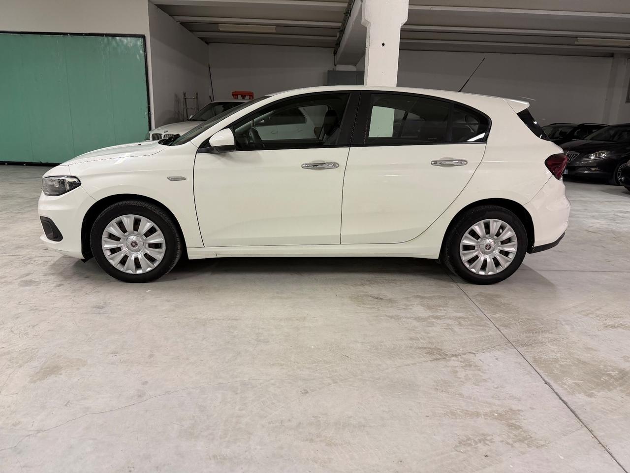 Fiat Tipo 1.3 Mjt S&S 5 porte Easy