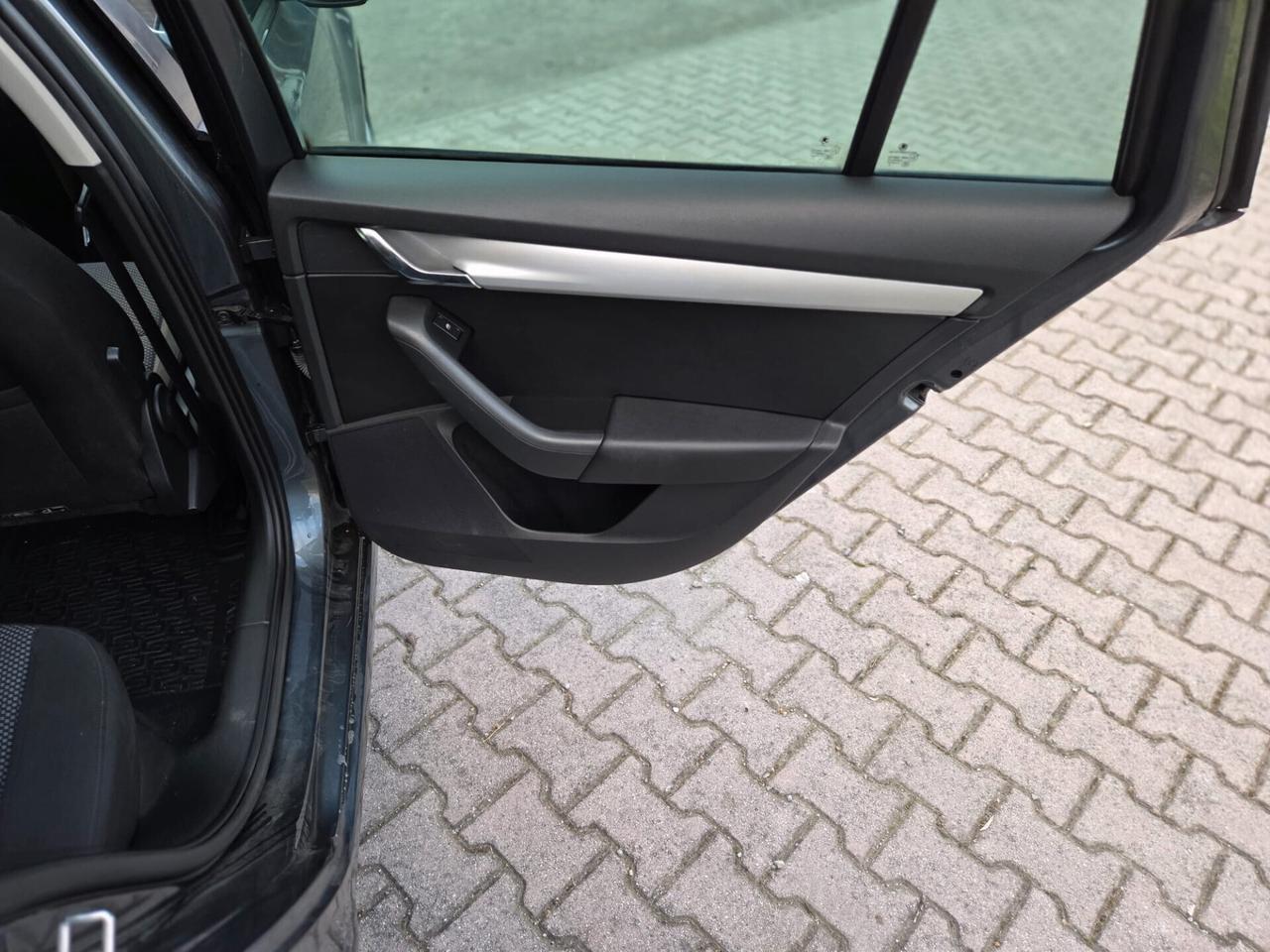 Skoda Octavia 1.4 TSI Wagon Executive G-Tec