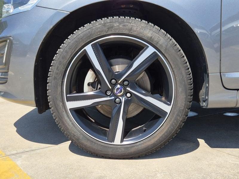Volvo XC60 2.0 d4 R-design (r-design momentum) 190cv geartronic