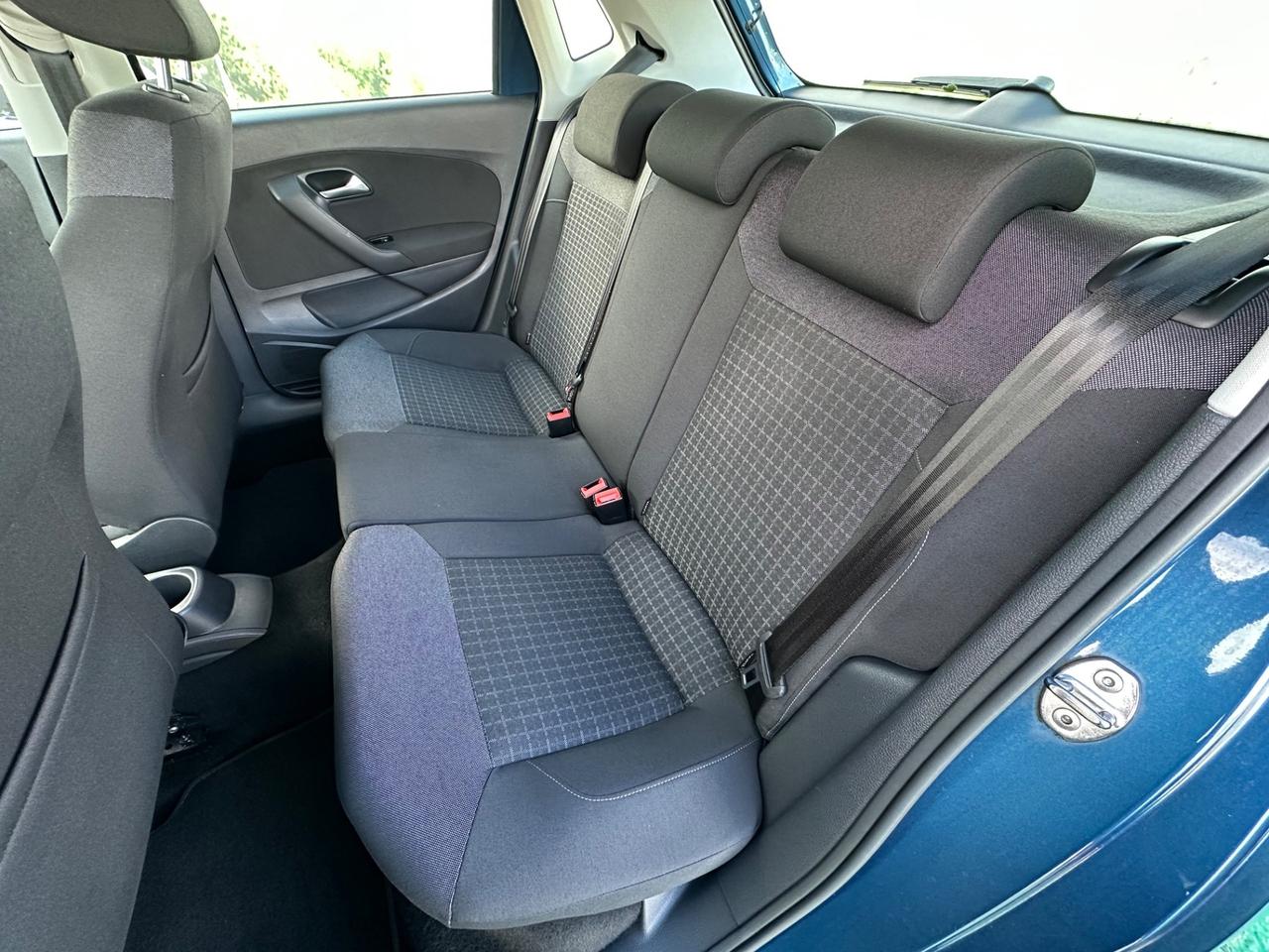 Volkswagen Polo 1.4 TDI 75cv Comfortline 2017