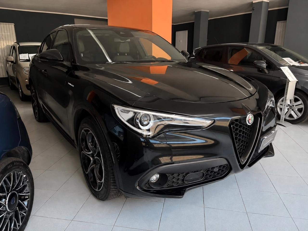 Alfa Romeo Stelvio Veloce Nero vulcano Total black