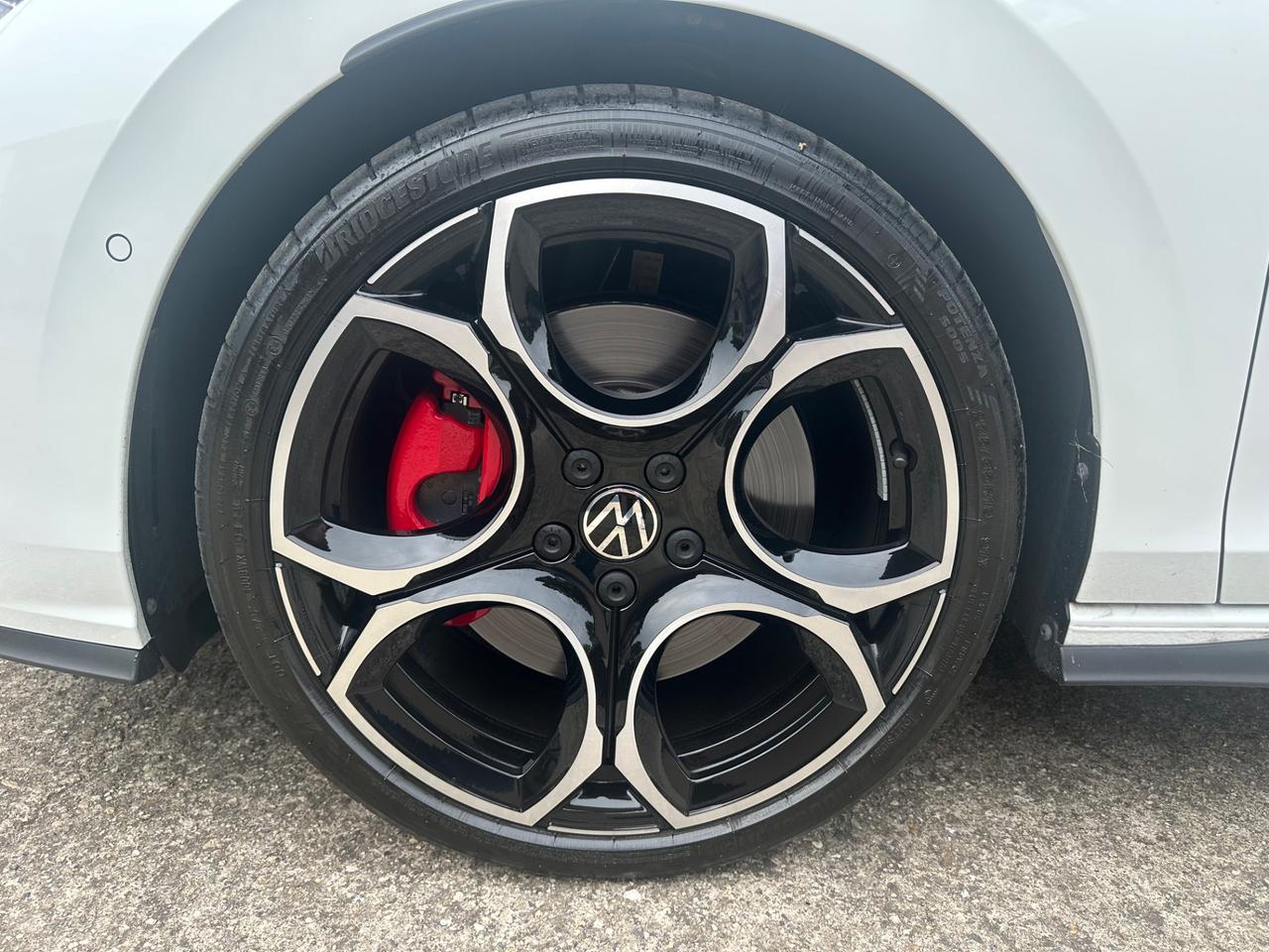 Volkswagen Golf GTI Golf 2.0 TSI GTI DSG