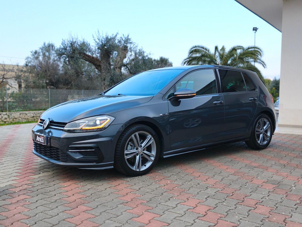 VOLKSWAGEN Golf 7.5 1.4 TSI 125 CV Executive R-Line