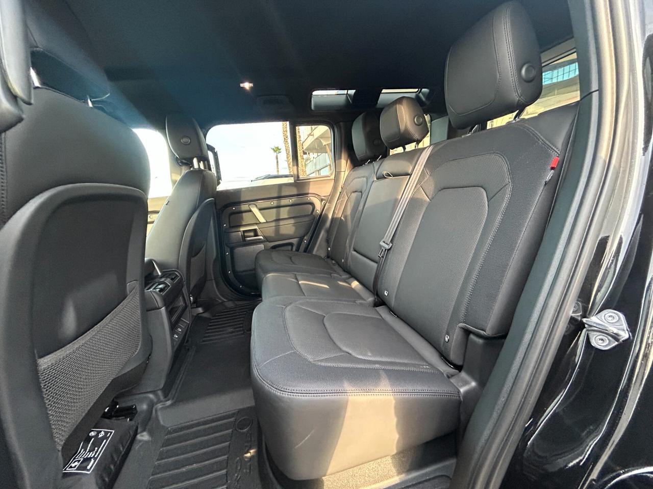 Land Rover Defender 110 3.0d mhev X-Dynamic SE awd 200cv N1