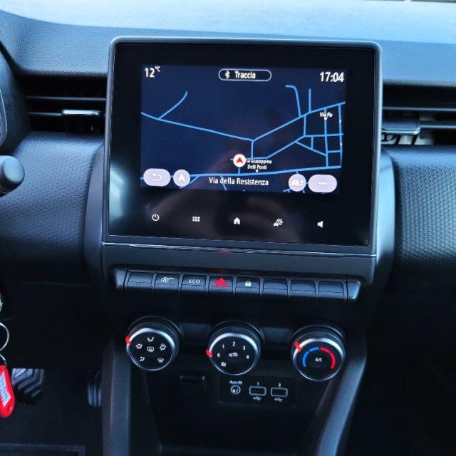 RENAULT Clio TCe 90 CV Business