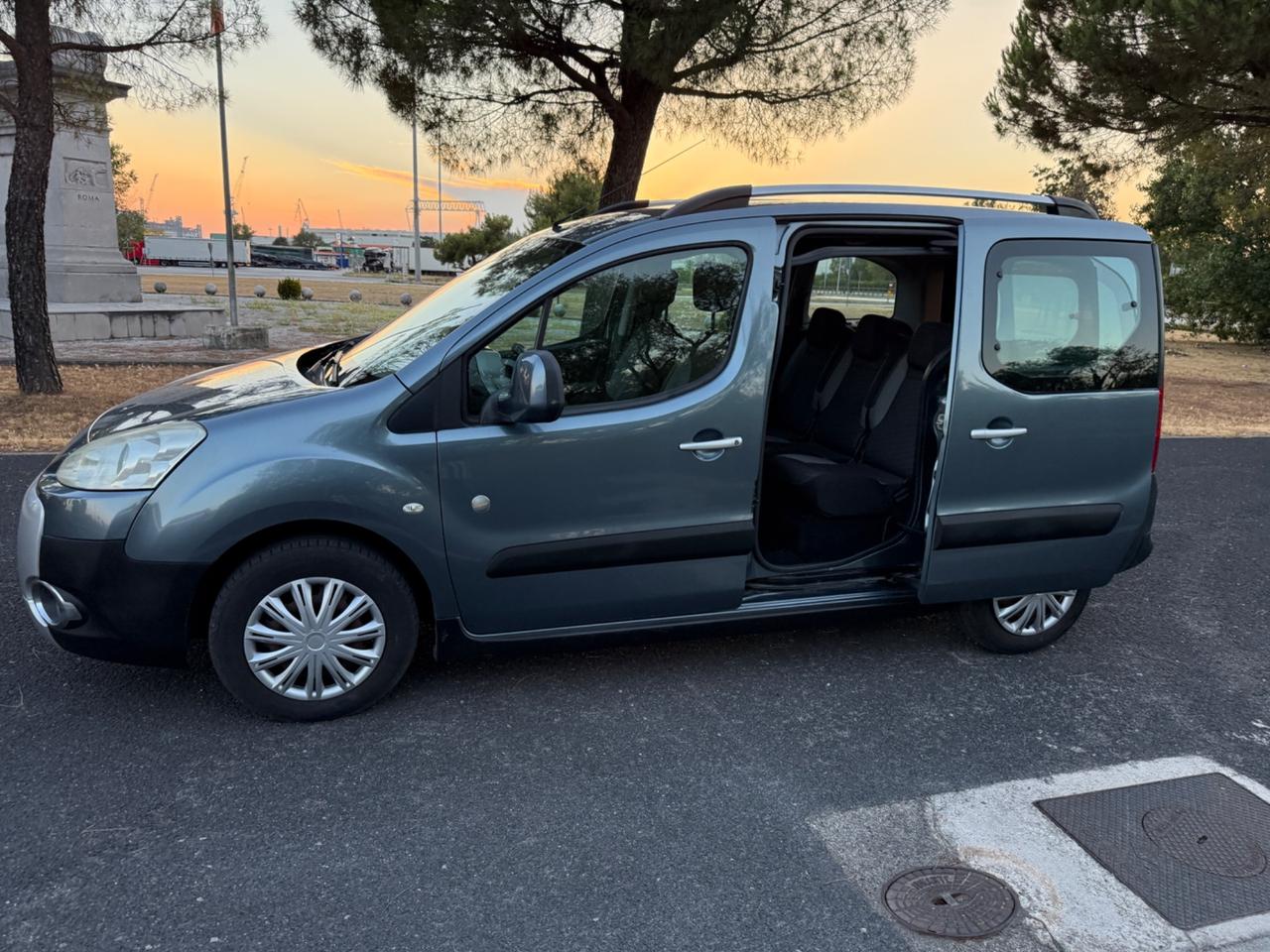Peugeot Partner Tepee 1.6 HDi 90CV Outdoor