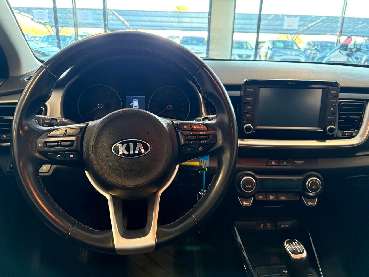 Kia Stonic STYLE 1.4 MPI 100 CV 6mt UNICO PR.