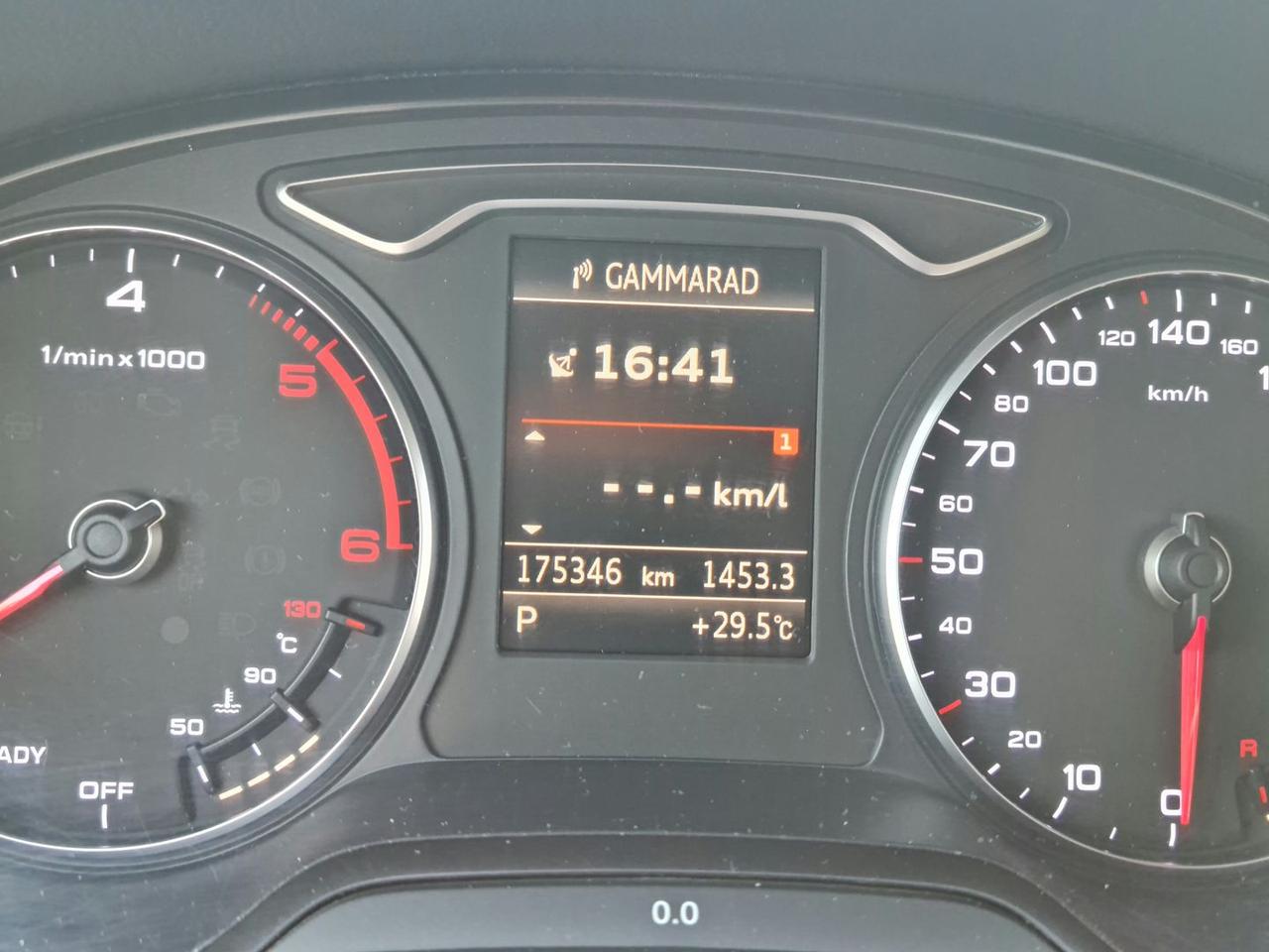 Audi A3 2.0 TDI S Line #6432