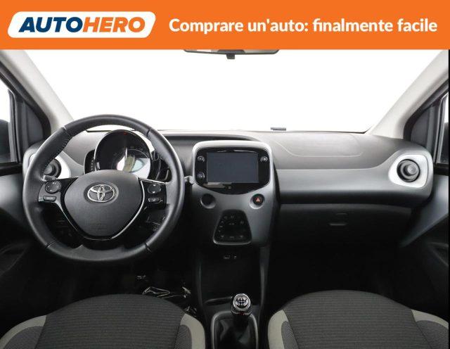 TOYOTA Aygo Connect 1.0 VVT-i 72 CV 5 porte x-fun
