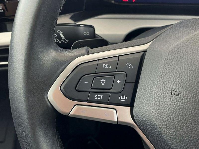 Volkswagen Golf Golf 1.0 eTSI EVO DSG Life