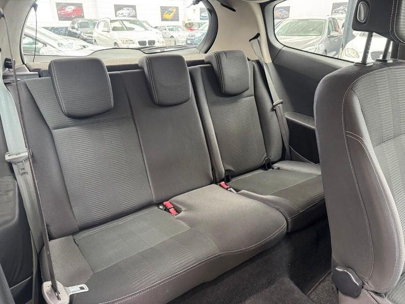 Renault Clio Clio 3p 1.2 tce Luxe 100cv