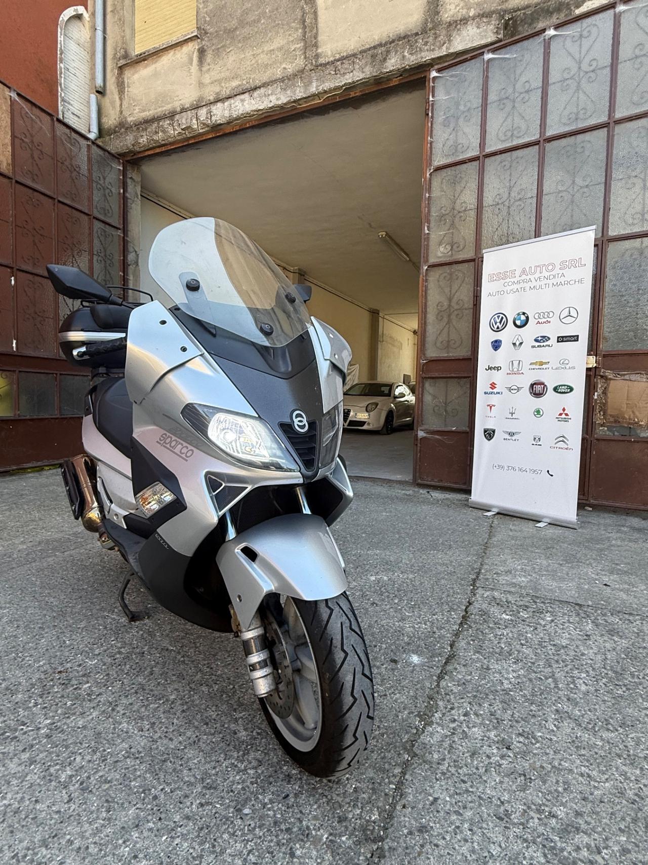 Gilera Nexus 500