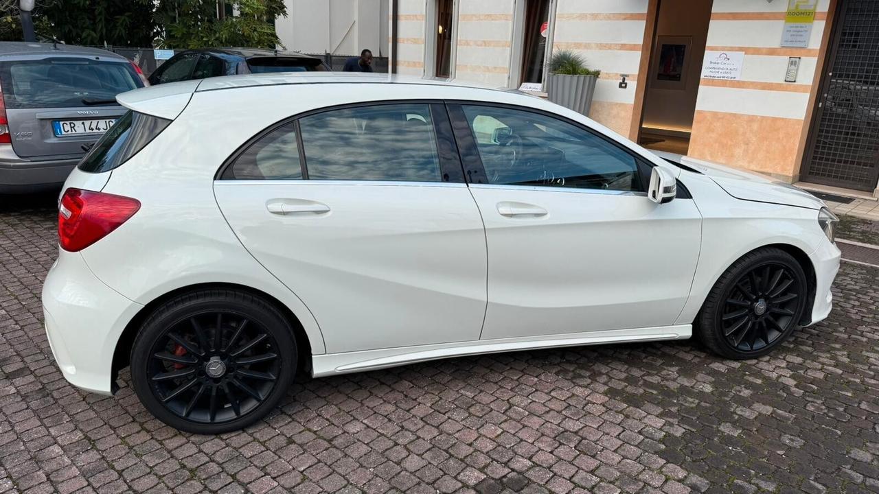 Mercedes-benz A 180 A 180 d Automatic Sport AMG