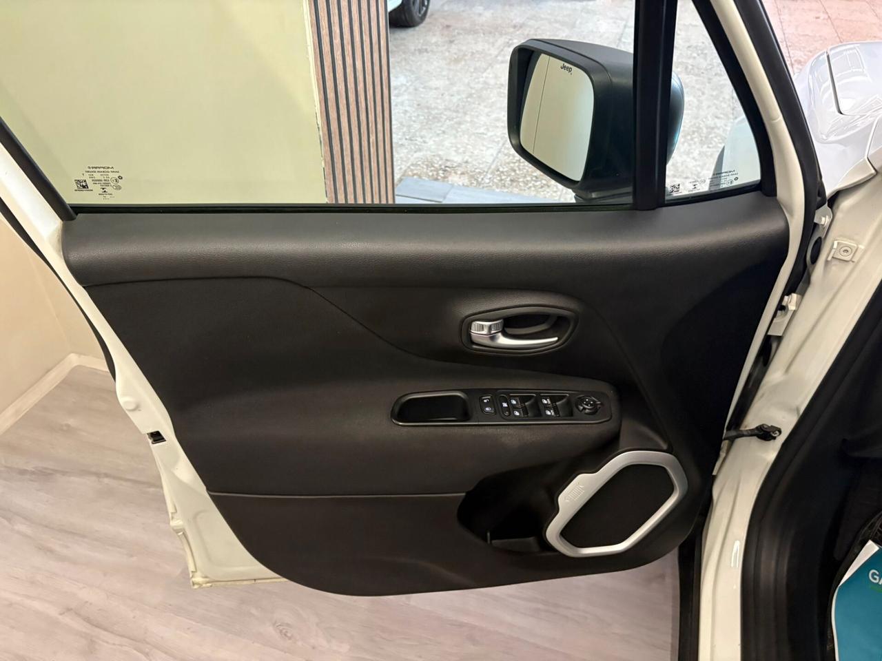 Jeep Renegade 2000cc Mjt 4WD 120cv Drive Sport
