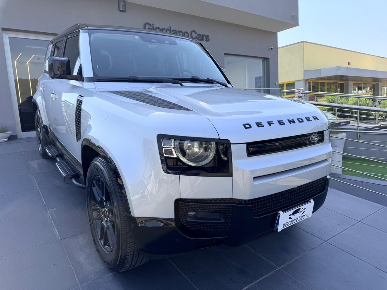 Land Rover Defender 110 3.0D I6 200 CV AWD Auto SE