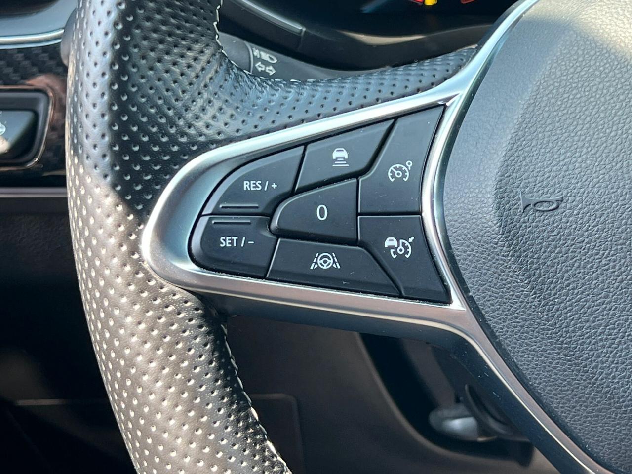 Renault Arkana 1.6 E-Tech full hybrid Engineered Fast Track 145cv