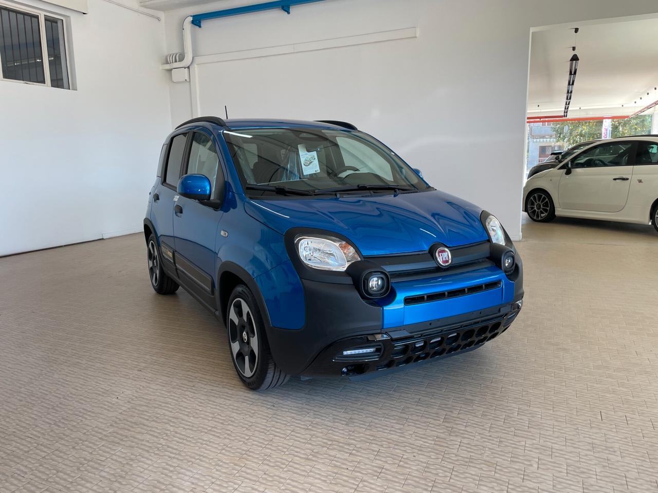 Fiat Panda 1.0 FireFly Hybrid Pandina CROSS Km0