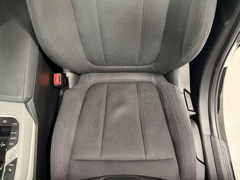 BMW Serie 3 318d Touring Business Advantage Steptronic