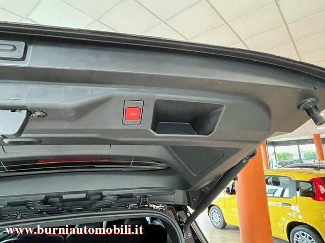 PEUGEOT 5008 Hybrid 136 e-DCS6 GT PREZZO VERO