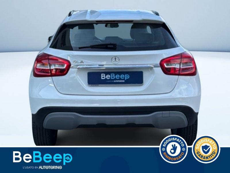 Mercedes-Benz GLA 180 D BUSINESS AUTO