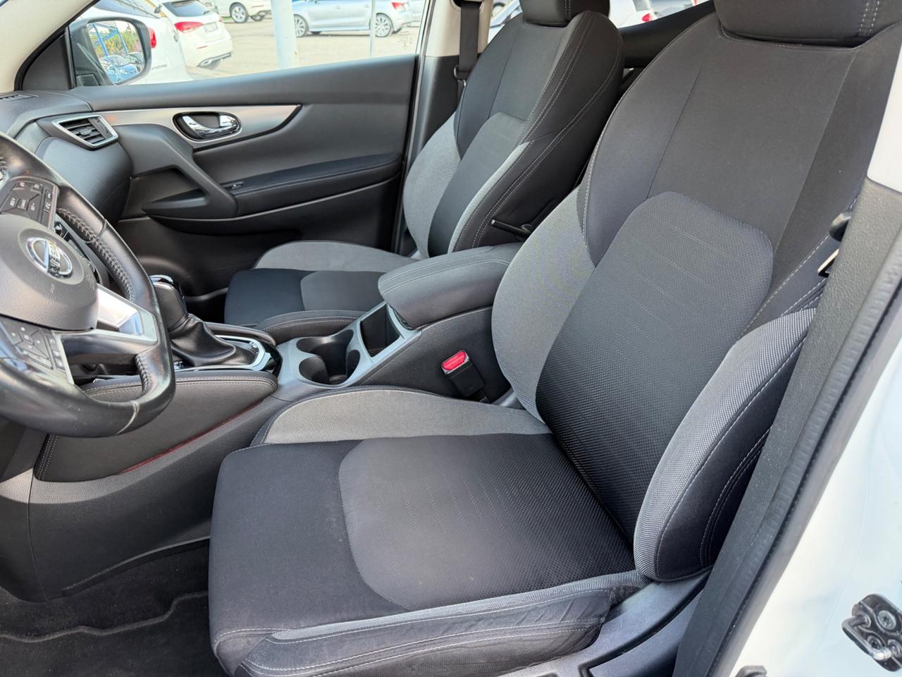 Nissan Qashqai 1.6 dCi 2WD N-Connecta