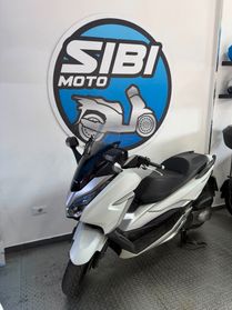 Honda Forza 300