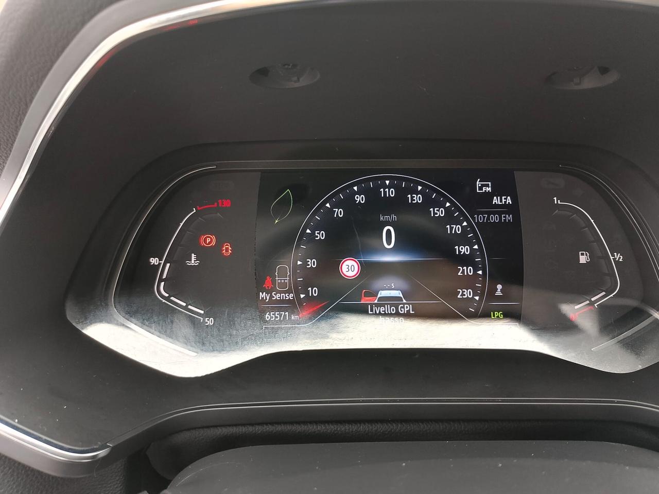 Renault Captur TCe 100 CV GPL FAP RS Line