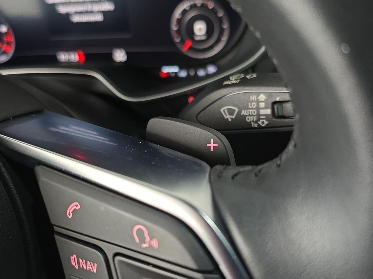 Audi TT 40 2.0 tfsi s-tronic