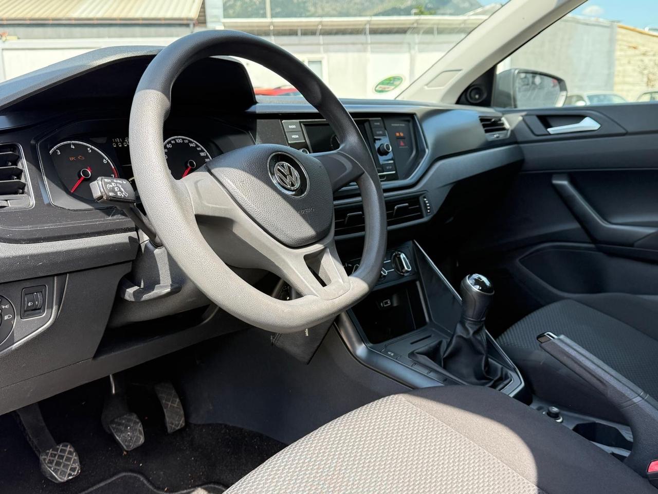 VOLKSWAGEN POLO 1.0 BENZINA NEOPATENTATI UNICOPROPRIETARIO 2018