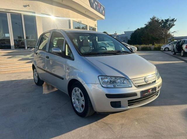 Fiat Idea 1.3 mjt 16v Black Star