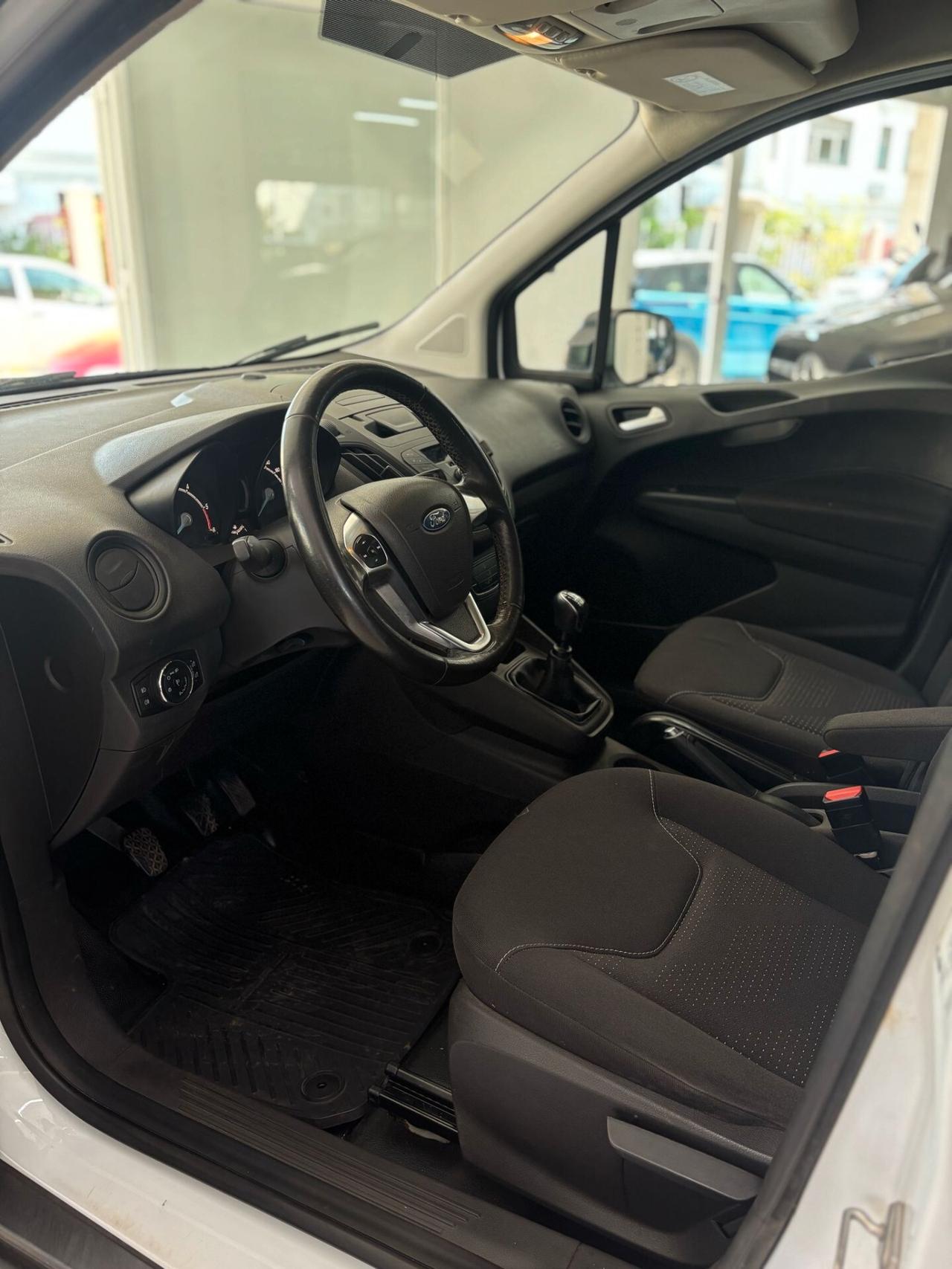 Ford Transit Courier