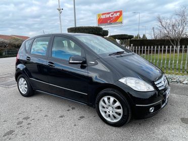 Mercedes-Benz A 160 BlueEFFICIENCY 95cv