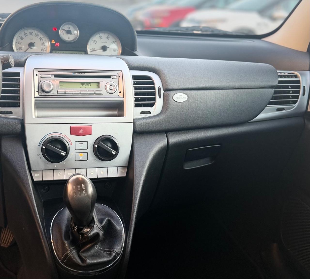 Lancia Ypsilon 1.3 Diesel 75 Cv