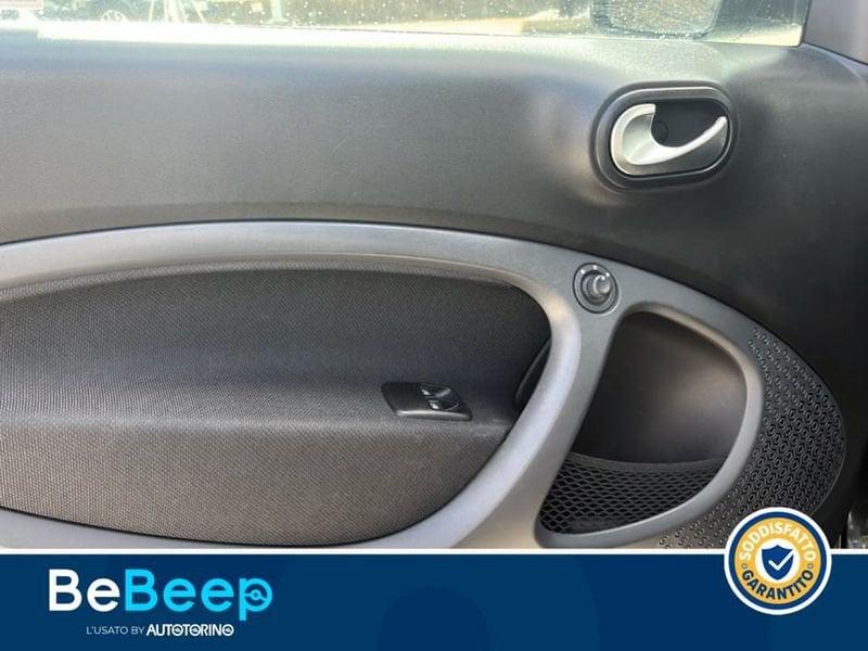 smart fortwo EQ PASSION 4,6KW