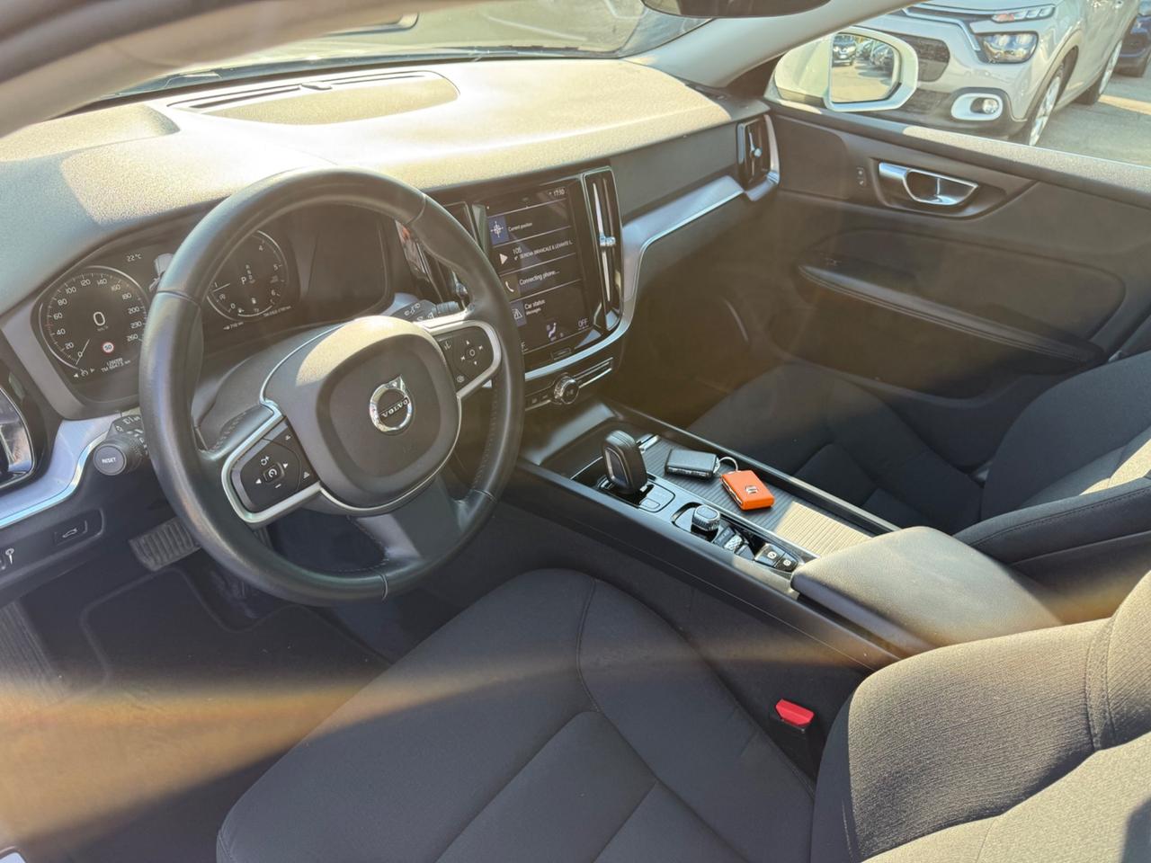 Volvo V60 B4 2.0 197 CV Geartronic Momentum Business Pro