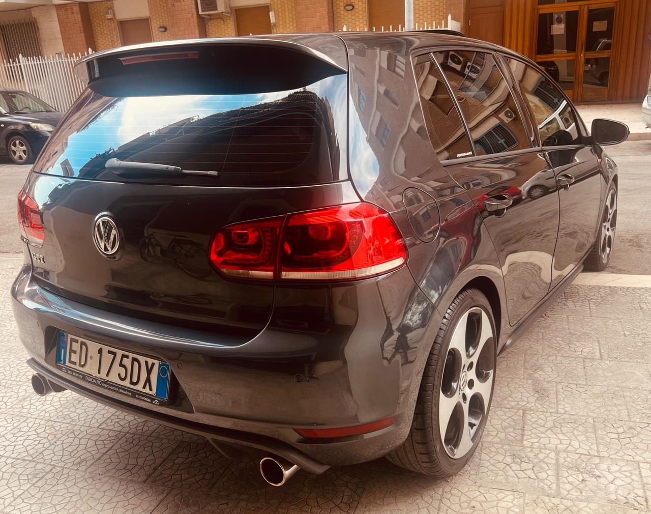 GOLF GTI NAVI TETTO PELLE AUTOMATICA