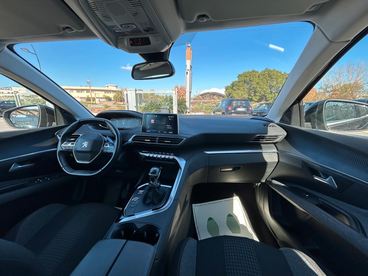 Peugeot 3008 1.5 bluehdi Active Pack