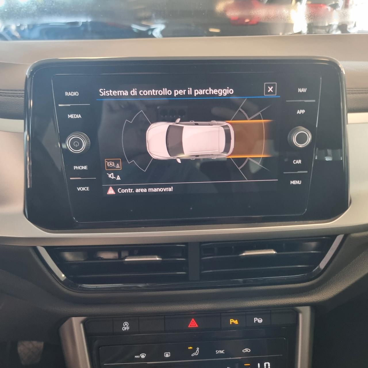 VOLKSWAGEN T-ROC LIFE 2.0 TDI 115cv Euro 6E