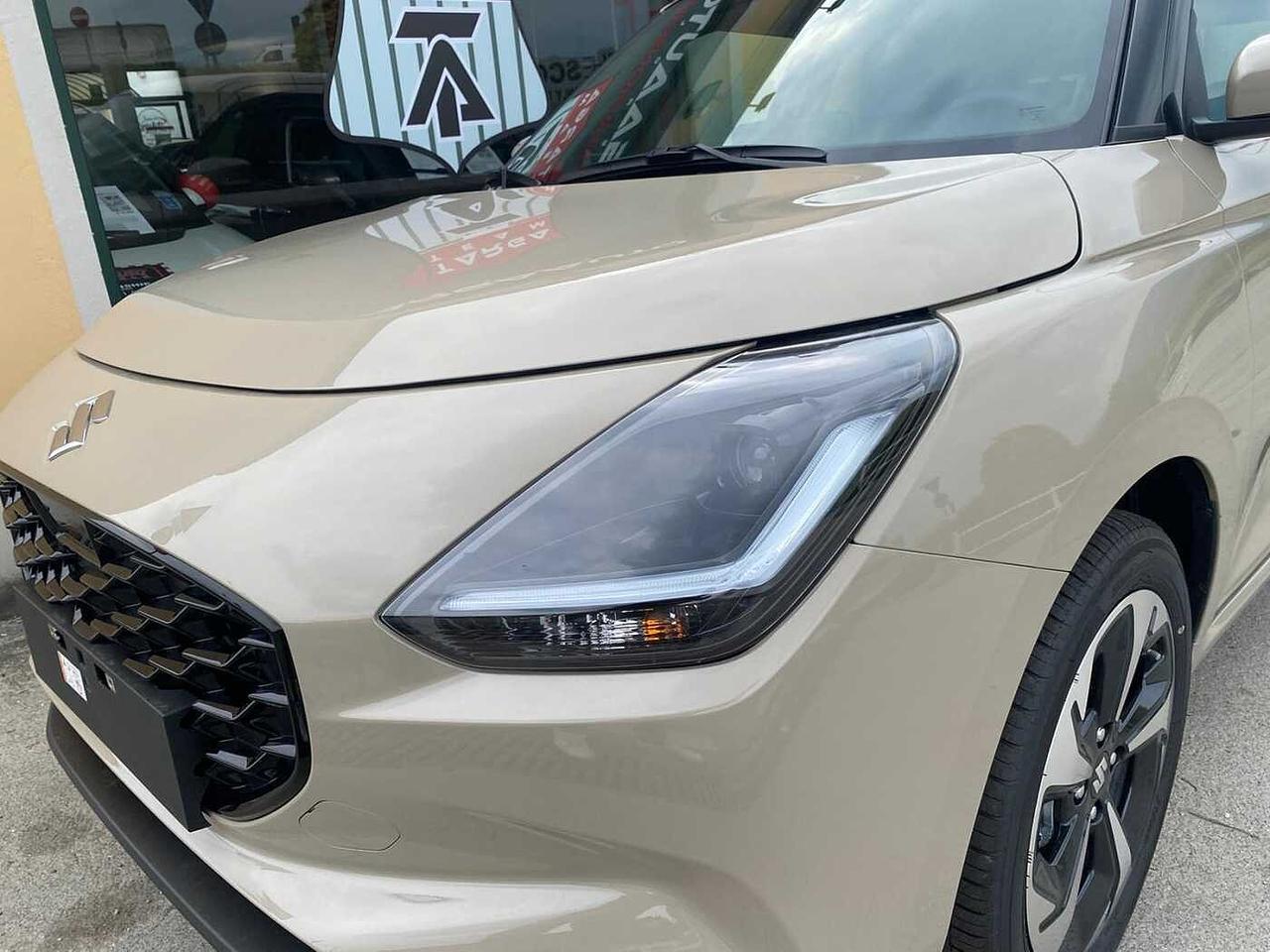 Suzuki Swift 1.2 Hybrid Top 4x4