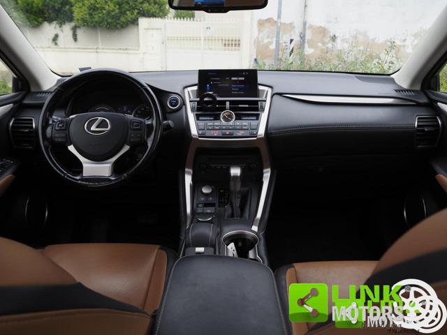 LEXUS NX 300h Hybrid 4WD Executive