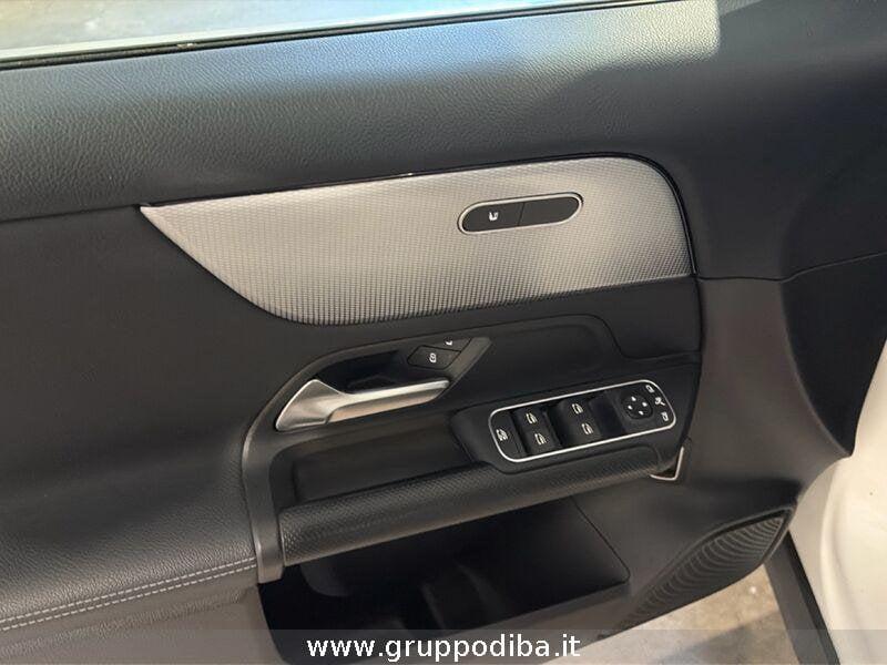 Mercedes-Benz GLA GLA-H247 2020 Benzina 180 Executive auto