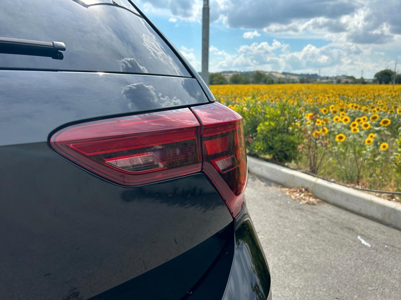 Volkswagen Polo 1.0 TSI DSG Life NEOPATENTATI