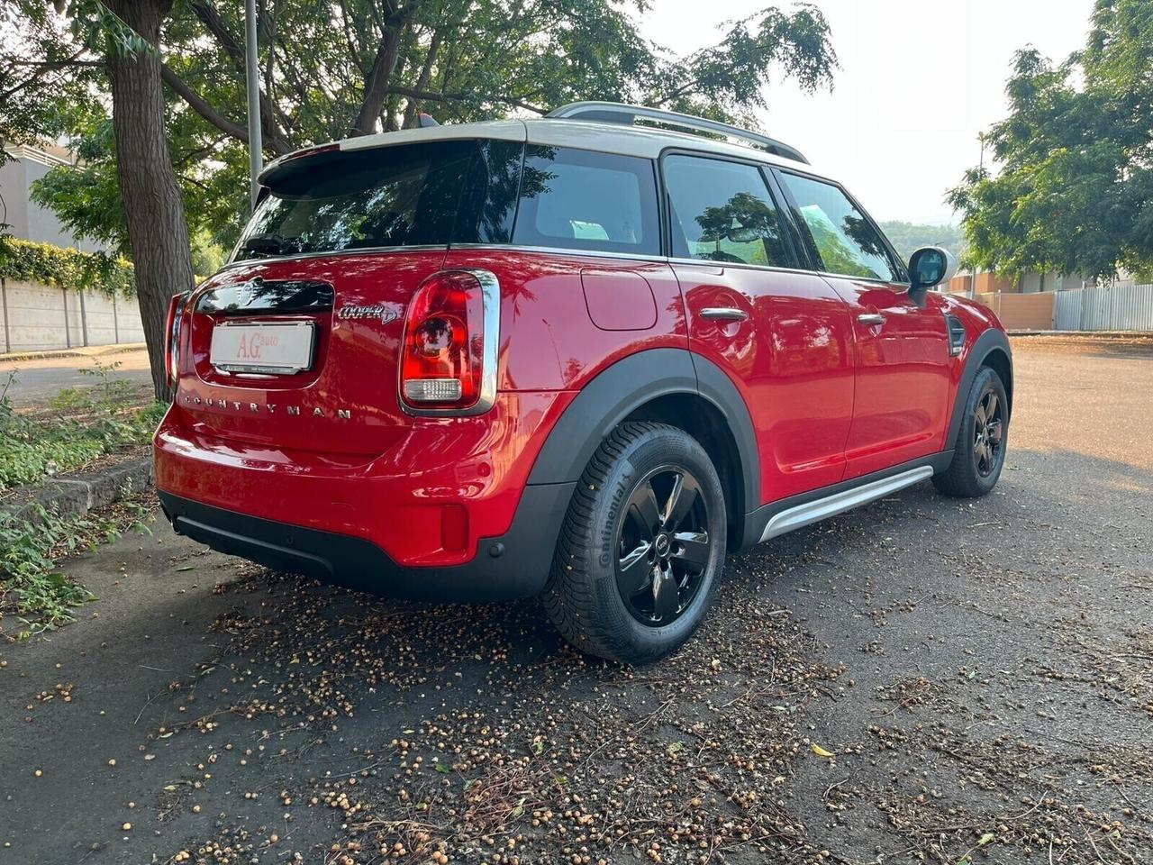 Mini Cooper D Countryman 2.0 D Business BI-COLOR