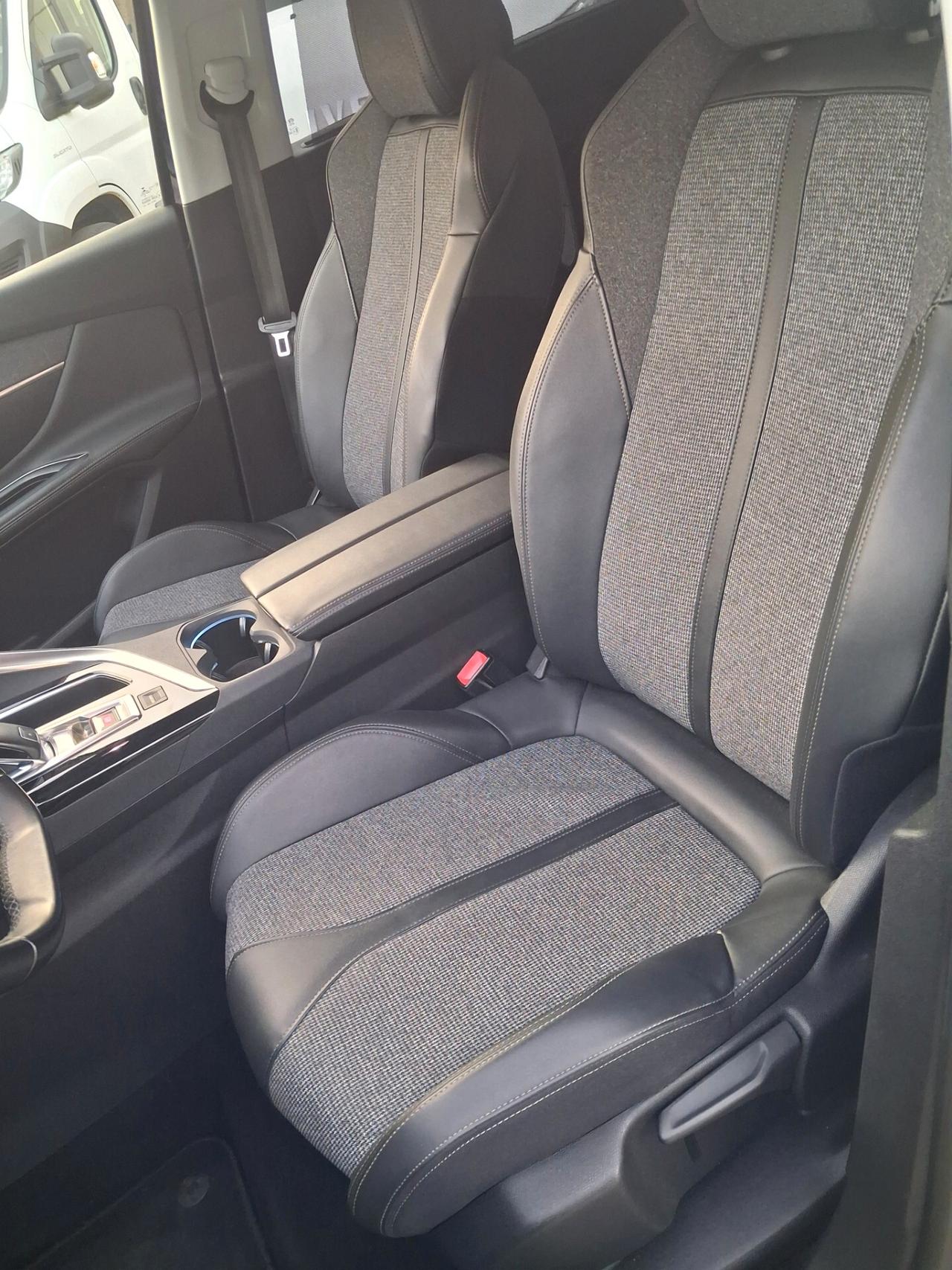 Peugeot 5008 BlueHDi 130 S&S Allure