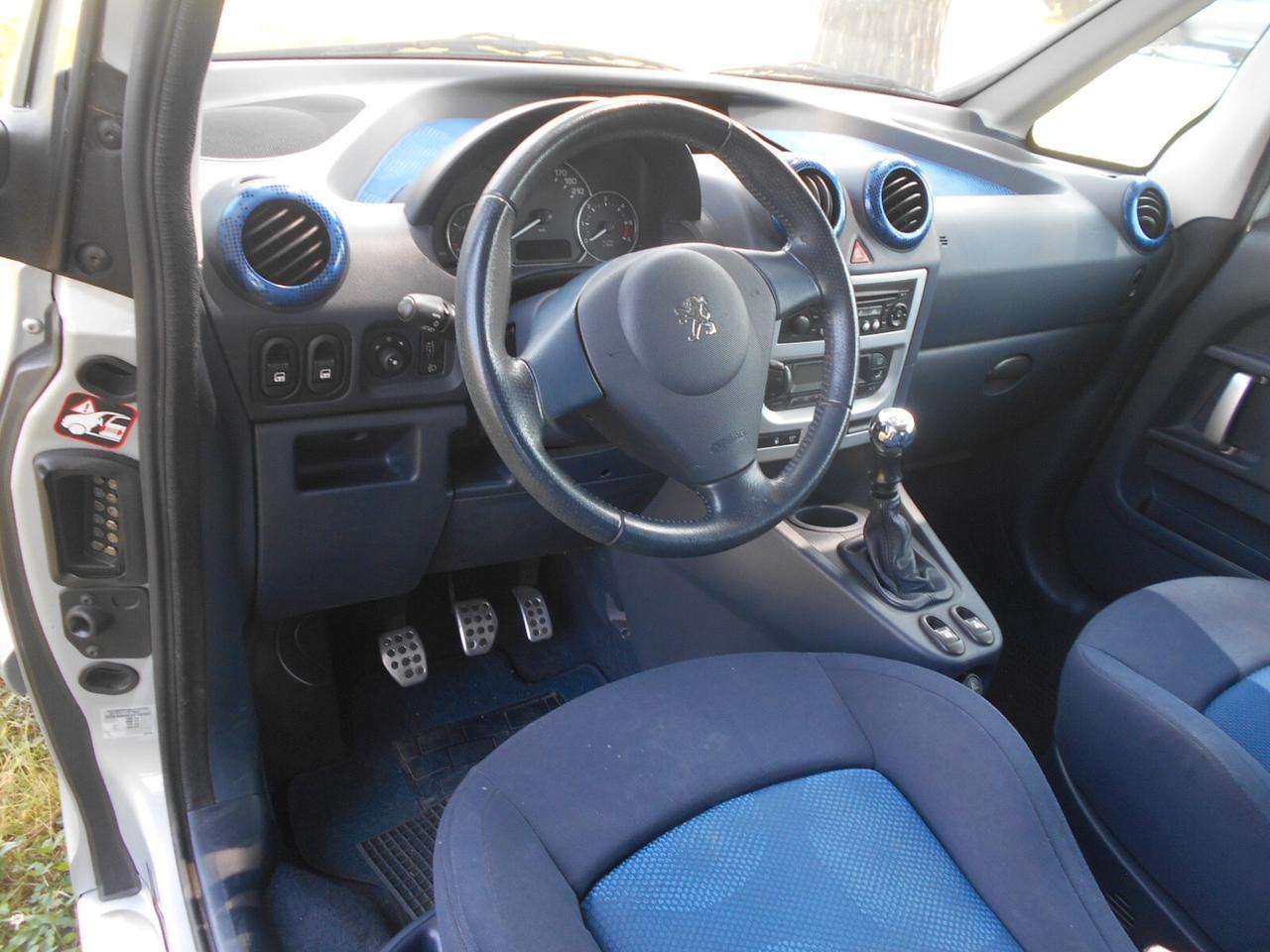 Peugeot 1007 turbo diesel