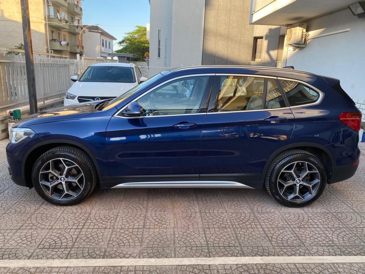 Bmw X1 sDrive18d xLine