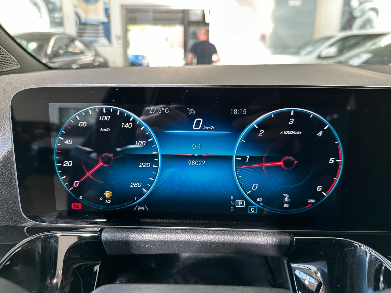 Mercedes GLA 200 d Sport Plus auto-18"-Telecamera