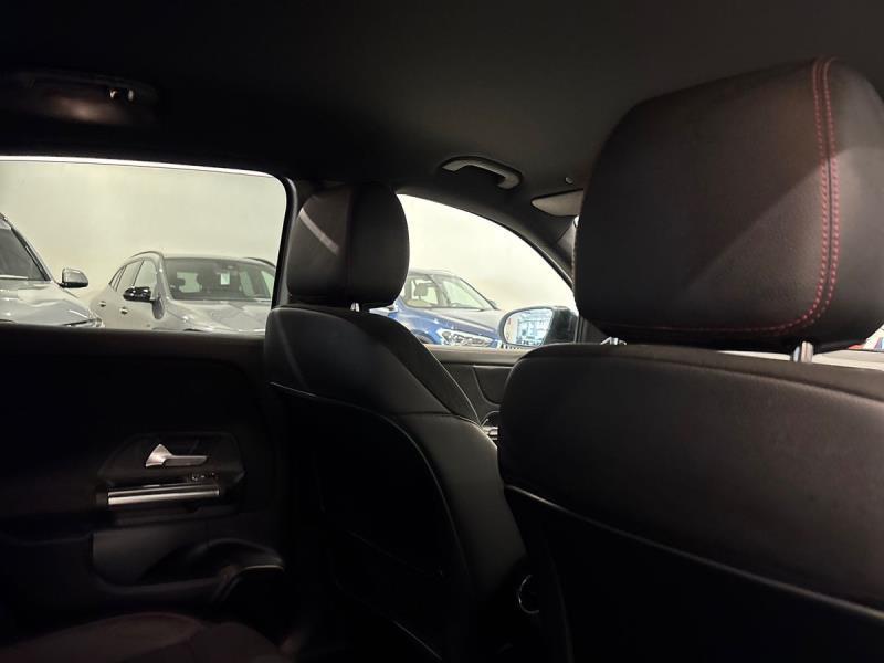 Mercedes GLA 200 200 D Premium 4Matic 8G-DCT